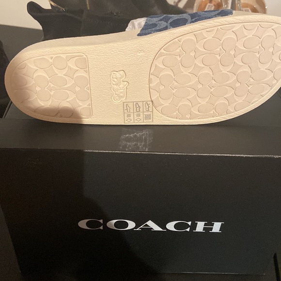 Coach Sandle Slide New - Picture 2 of 3
